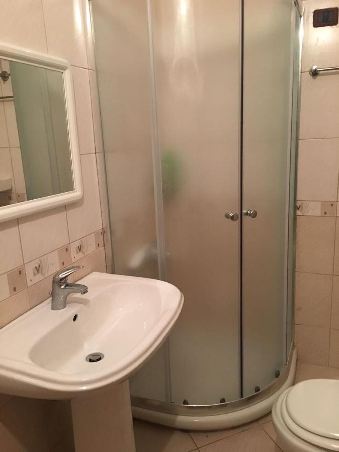 Seanfinity Apartments Vlore Ngoại thất bức ảnh